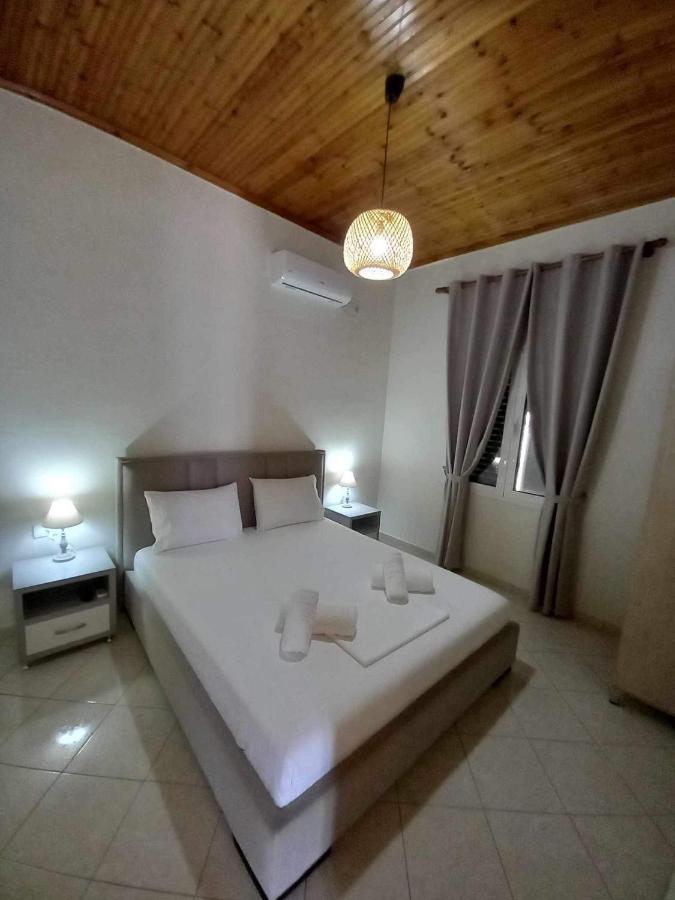Gkoros House Old Town Villa Himare Luaran gambar