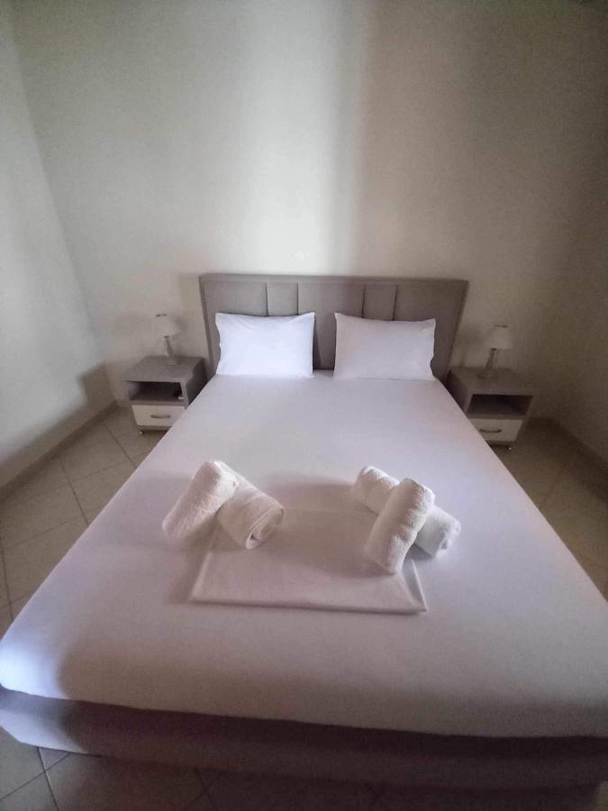 Gkoros House Old Town Villa Himare Luaran gambar