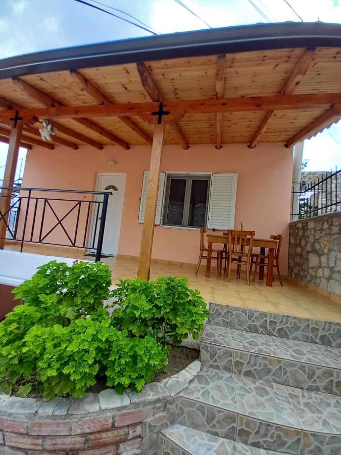 Gkoros House Old Town Villa Himare Luaran gambar
