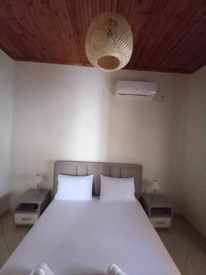Gkoros House Old Town Villa Himare Luaran gambar